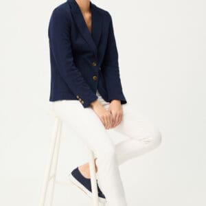 Olsen Blazer With Two Button Closures